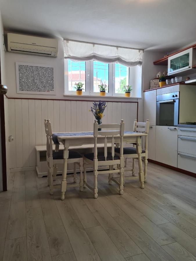 Apartmani Maretimo Primošten Exteriér fotografie